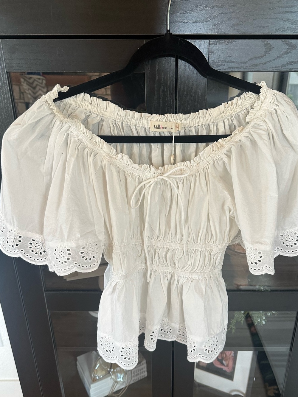 Millibon Cotton White Eyelet Puff Sleeve Peplum Peasant Blouse - Picture 4 of 4